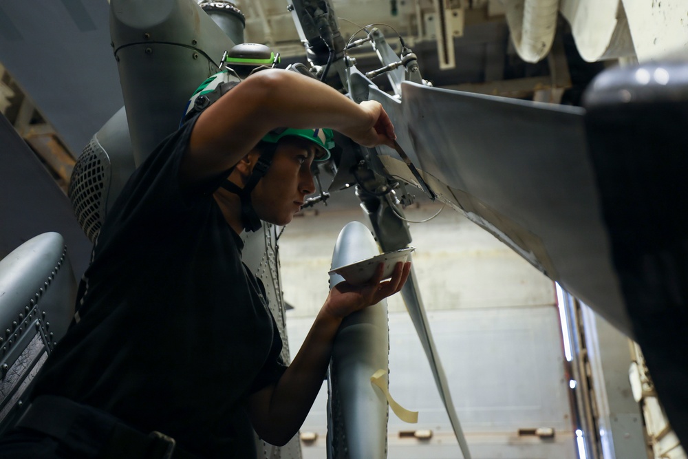 USS Bainbridge (DDG96) Mid-Deployment Voyage Repairs