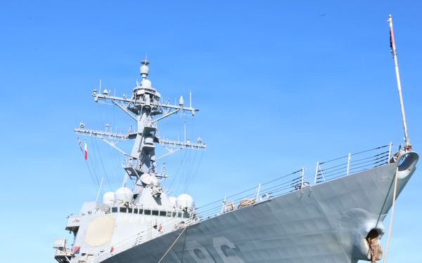 USS Bainbridge (DDG96) Moored in Civitavecchia, Italy