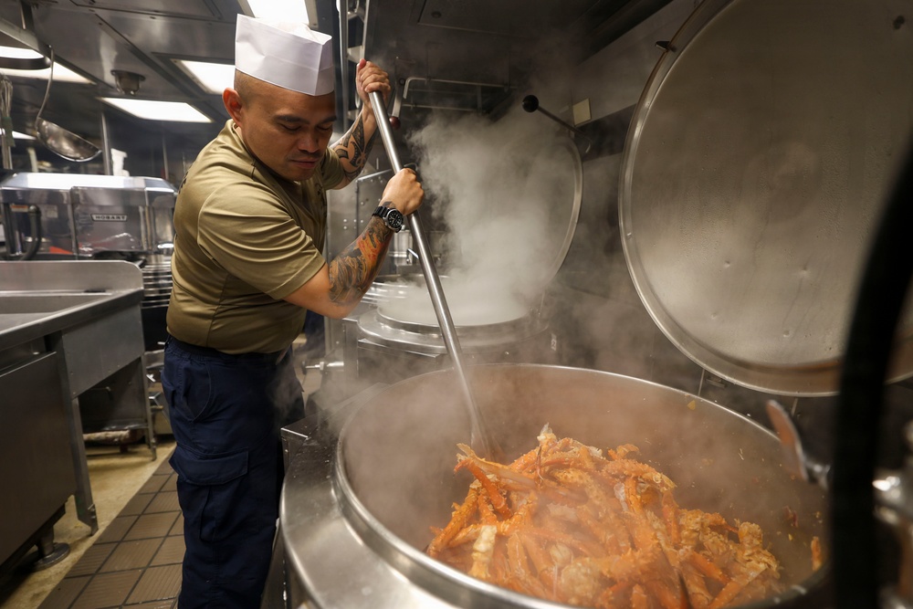 USS Bainbridge (DDG96) Galley