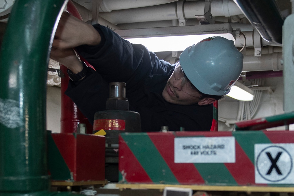 Ronald Reagan Sailors Test Firefighting Stations