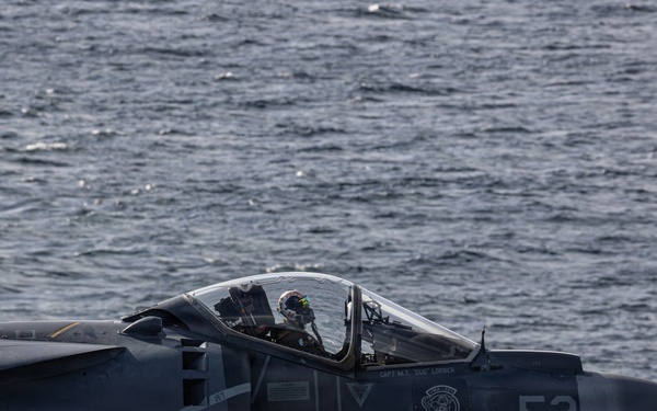 22nd MEU(SOC) | Flight Operations on USS Iwo Jima