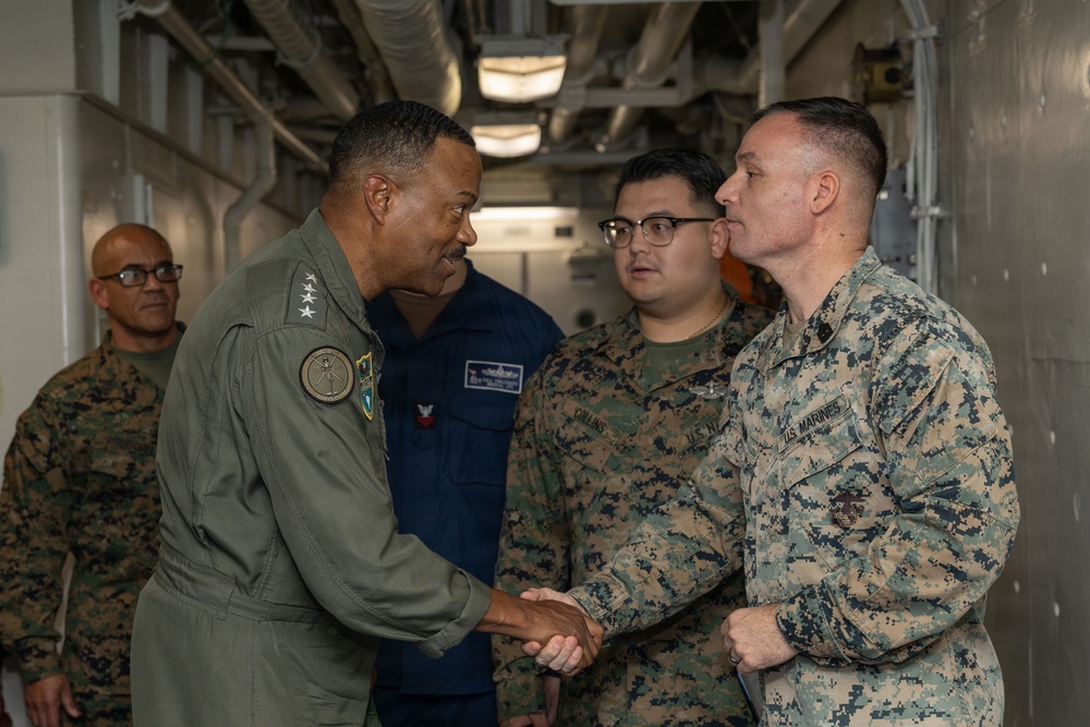 Adm. Alvin Holsey, Commander, U.S. Southern Command, Tours USS Iwo Jima