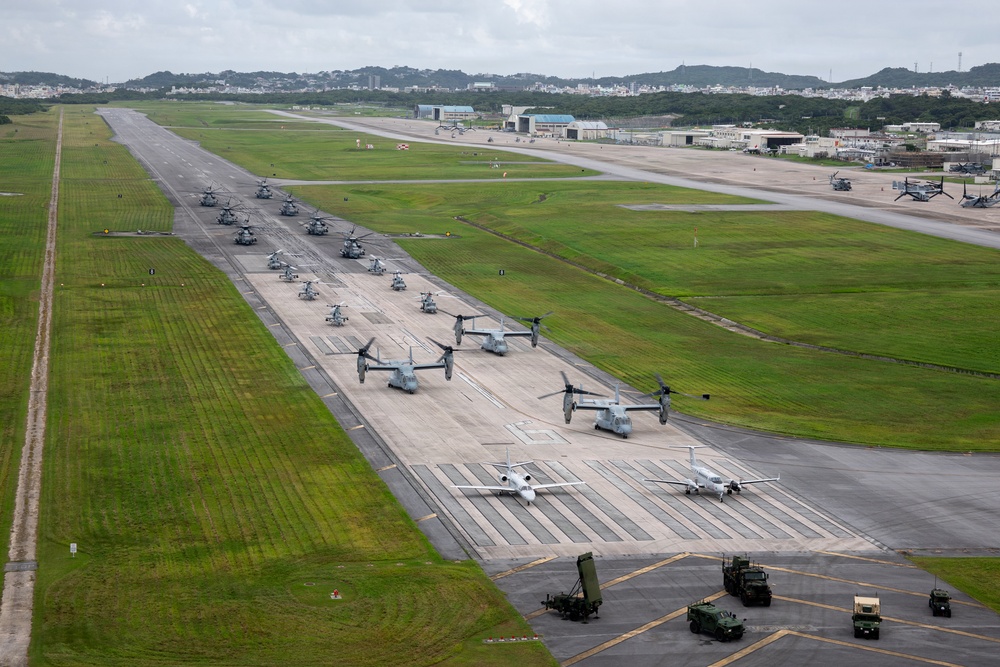 1st MAW demonstrates combat power during “elephant walk” on MCAS Futenma