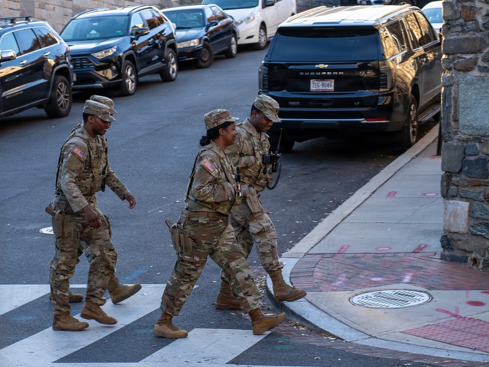 Soldiers provide a presence patrol in Georgetown and the National Mall
