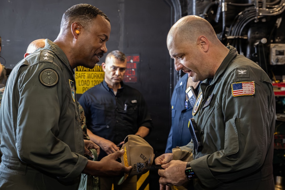 Adm. Alvin Holsey, Commander, U.S. Southern Command, Tours USS Iwo Jima