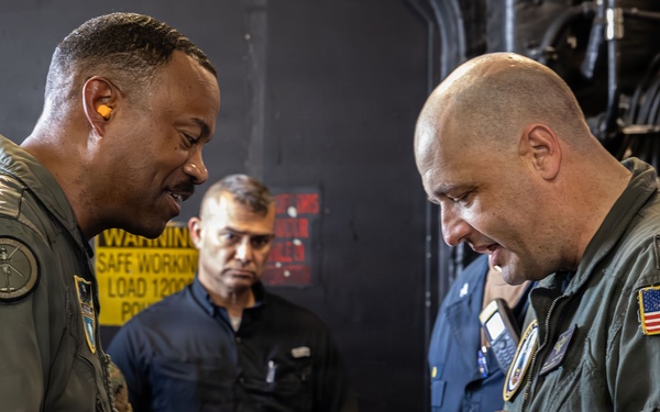 Adm. Alvin Holsey, Commander, U.S. Southern Command, Tours USS Iwo Jima