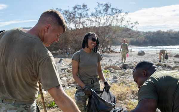 Cuzco Beach cleanup