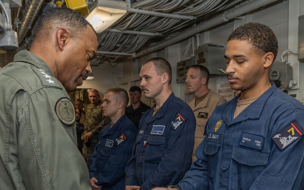 Adm. Alvin Holsey, Commander, U.S. Southern Command, Tours USS Iwo Jima