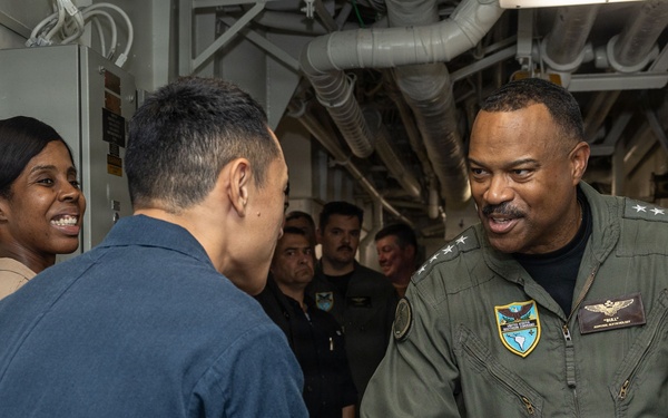 Adm. Alvin Holsey, Commander, U.S. Southern Command, Tours USS Iwo Jima