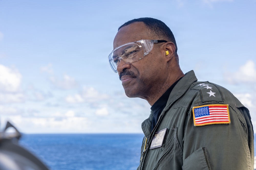 Adm. Alvin Holsey, Commander, U.S. Southern Command, Tours USS Iwo Jima