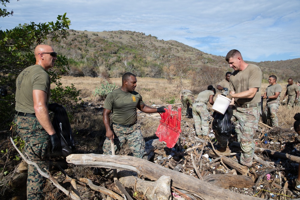Cuzco Beach cleanup