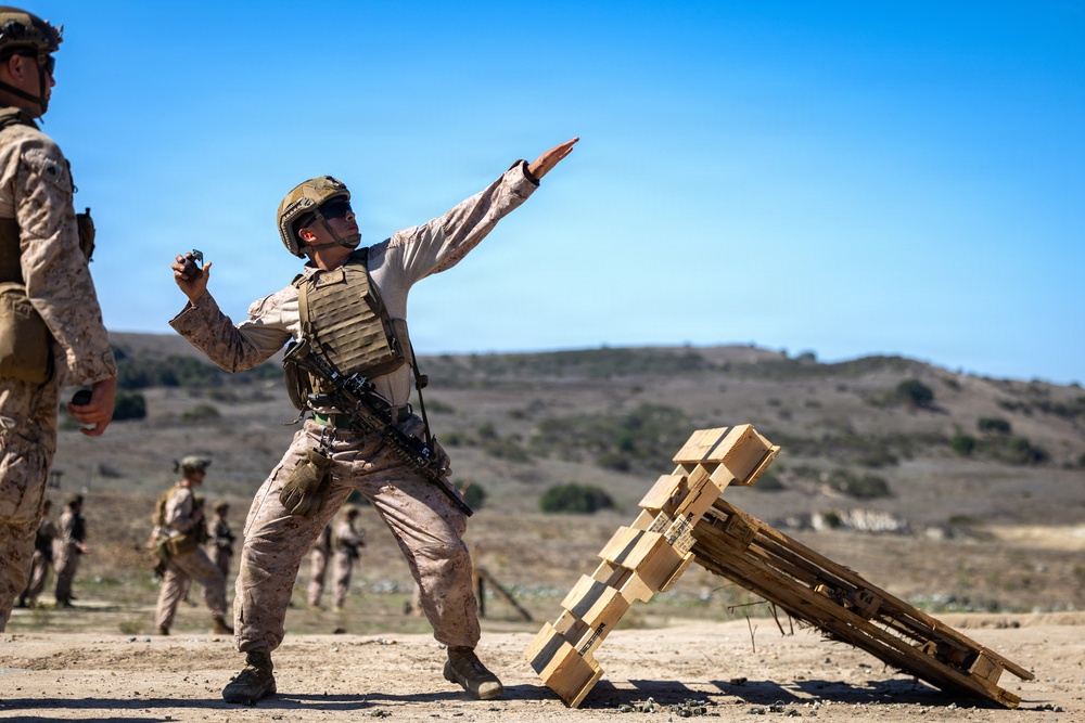BLT 3/5 Marines Conduct a Live Fire Range