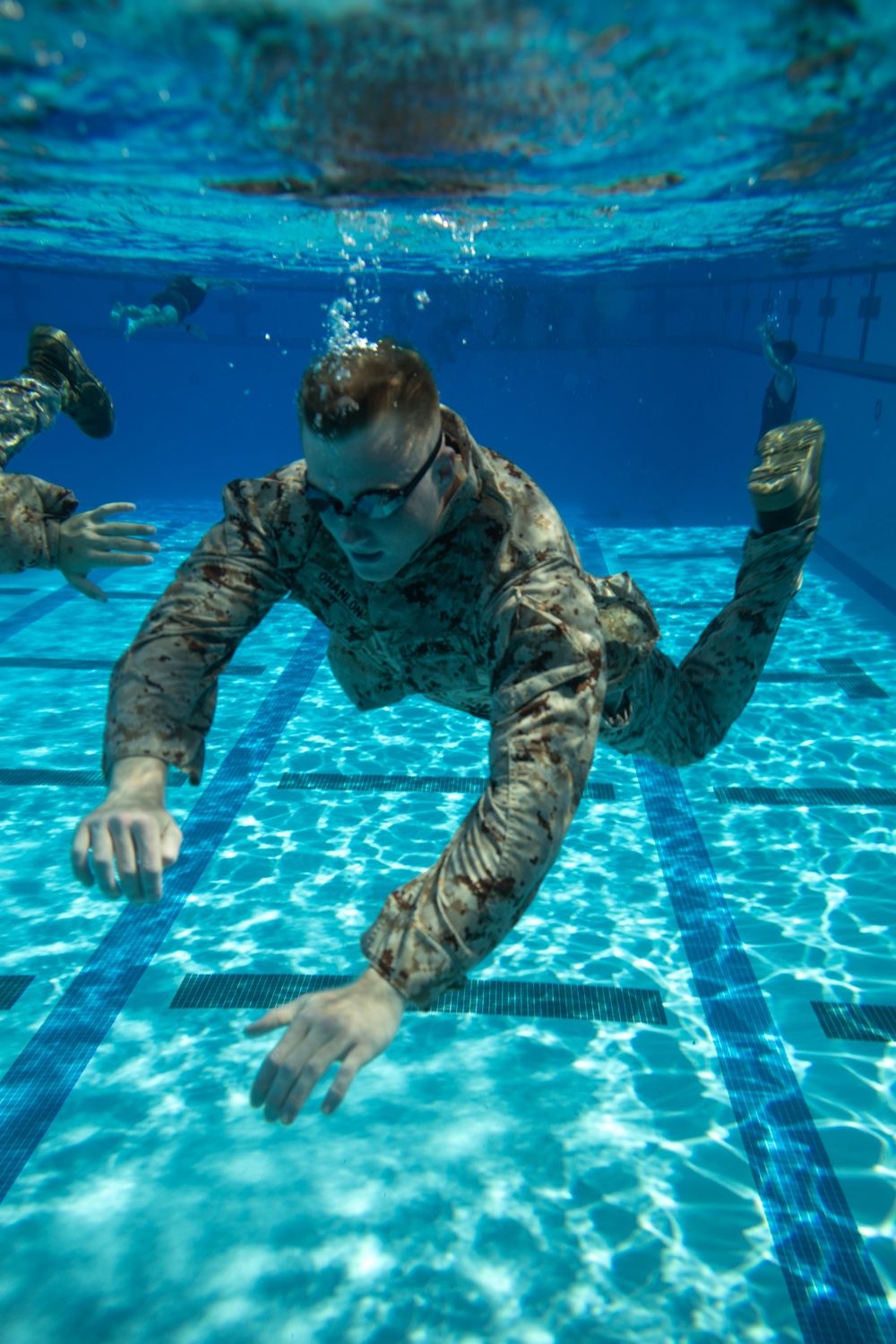 11th MEU Marines Conduct Water Survival Advanced Course