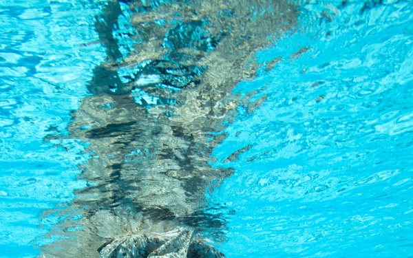 11th MEU Marines Conduct Water Survival Advanced Course