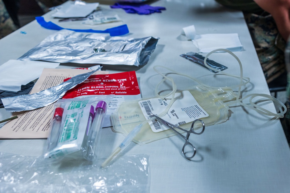 11th MEU Sailors and Marines Conduct Blood Transfusion Training