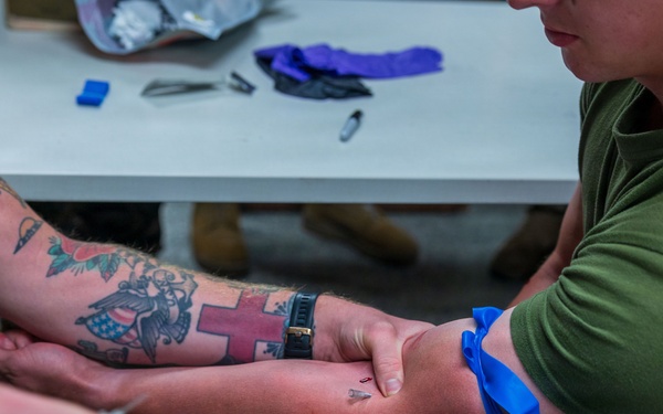 11th MEU Sailors and Marines Conduct Blood Transfusion Training