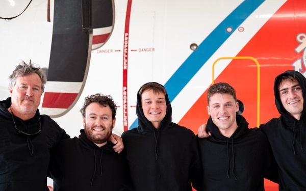 Coast Guard rescues 5 people from sinking sailboat off Cape Hatteras