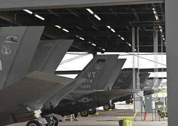 Vermont Air National Guard rests at 115th Fighter Wing during a cross-continental flight