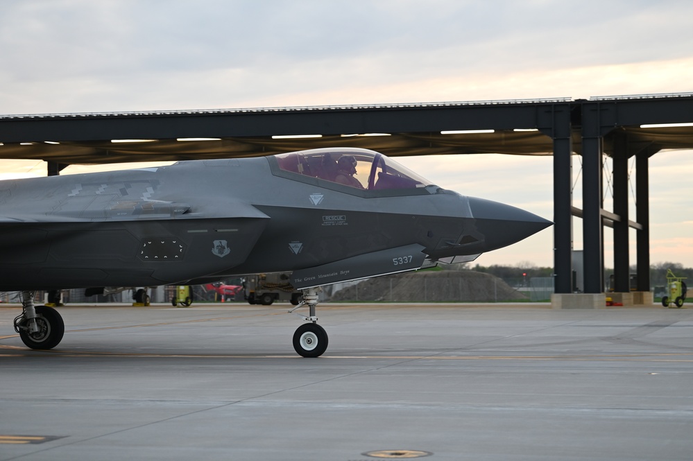 Vermont Air National Guard rests at 115th Fighter Wing during a cross-continental flight