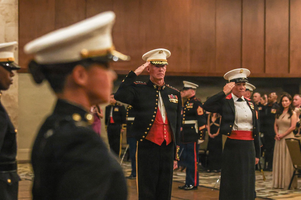 MARFORPAC hosts the 250th USMC Birthday Ball