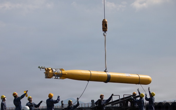 Submarine resupply: JMSDF JS Unryu visits MCAS Iwakuni