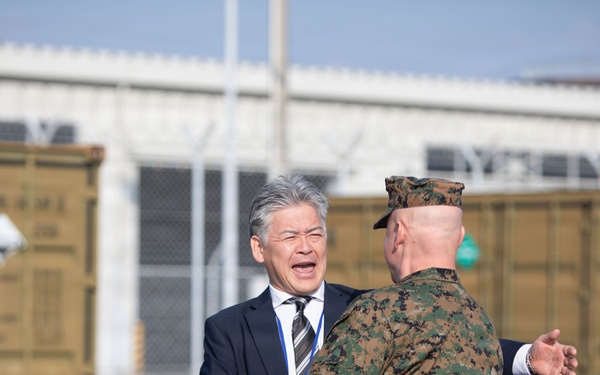 Submarine resupply: JMSDF JS Unryu visits MCAS Iwakuni