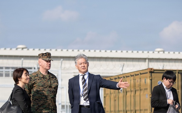 Submarine resupply: JMSDF JS Unryu visits MCAS Iwakuni