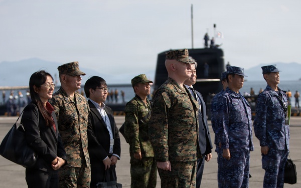 Submarine resupply: JMSDF JS Unryu visits MCAS Iwakuni