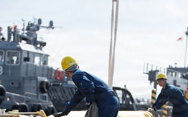 Submarine resupply: JMSDF JS Unryu visits MCAS Iwakuni