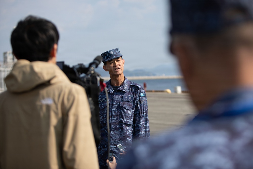 Submarine resupply: JMSDF JS Unryu visits MCAS Iwakuni