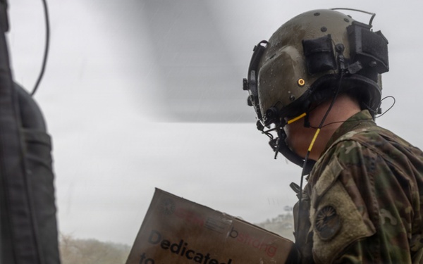 22nd MEU(SOC) | Joint Task Force – Bravo Delivers Food and Water