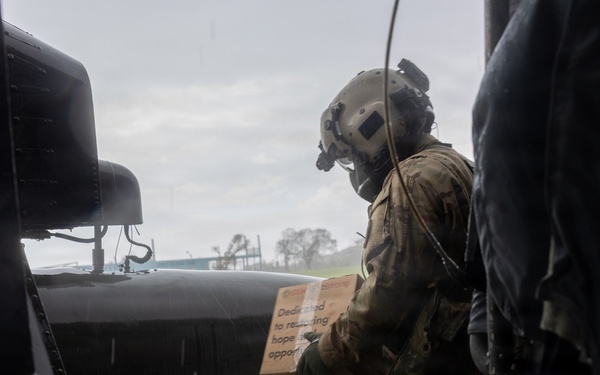 22nd MEU(SOC) | Joint Task Force – Bravo Delivers Food and Water