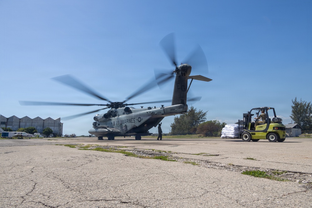 22nd MEU(SOC) | Marines Arrive in Jamaica for Foreign Assistance