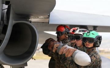 VMFA-232 Conducts Ordnance Offloading