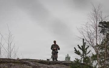 U.S. Marines sharpen communication skills through field environment testing