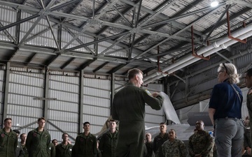 AFSOUTH Commander visits VMFA-225 in Puerto Rico