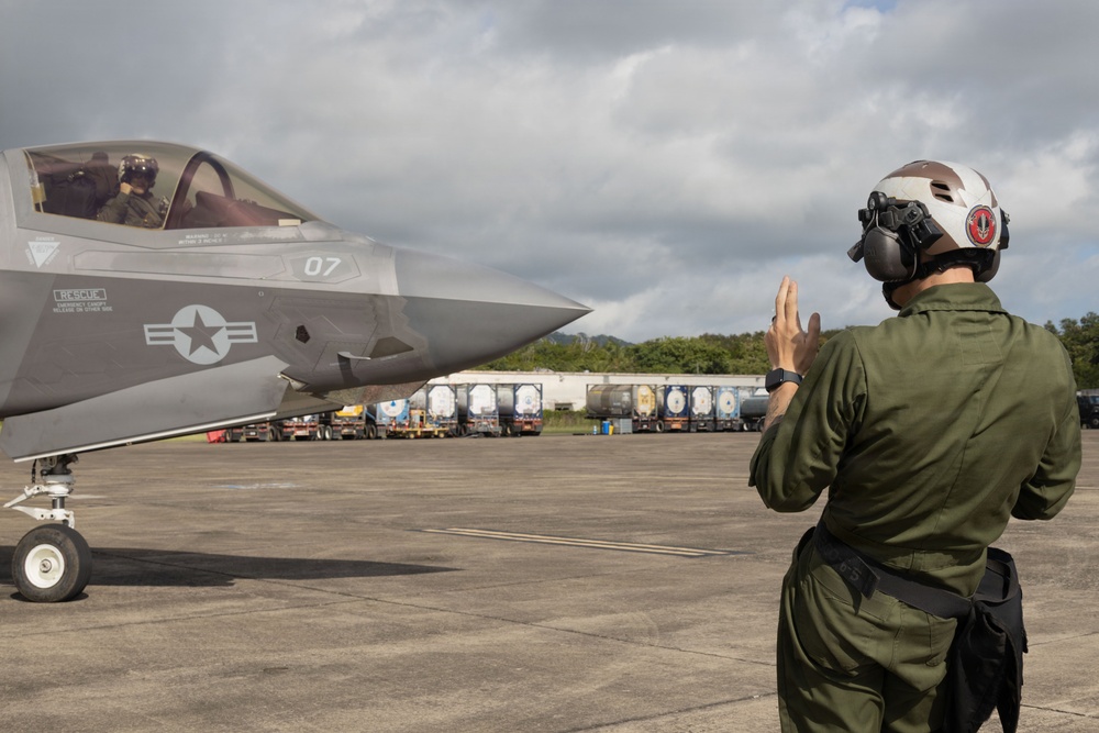 VMFA-225 conducts flight operations in Puerto Rico