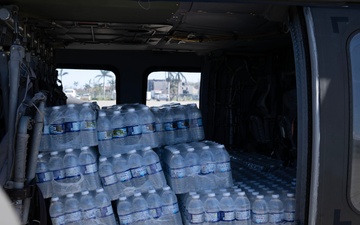 1-228th Aviation Regiment, Joint Task Force-Bravo delivers water to Bethel Town, Jamaica