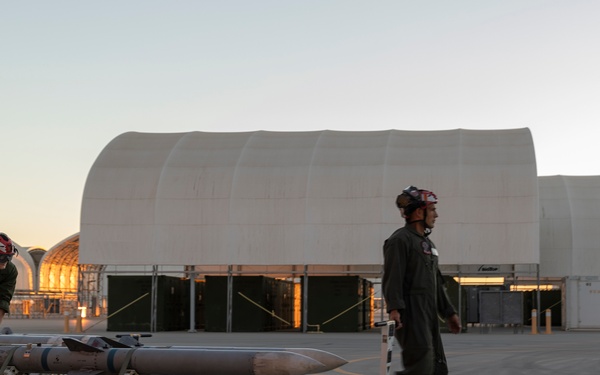 VMFA 122 Marines conduct flight operations during RUT