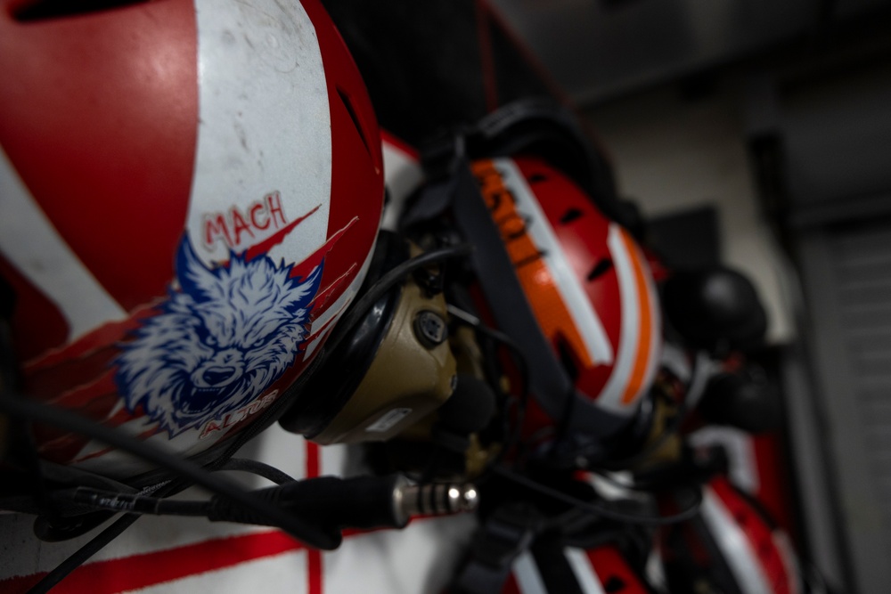 VMFA 122 Marines conduct flight operations during RUT