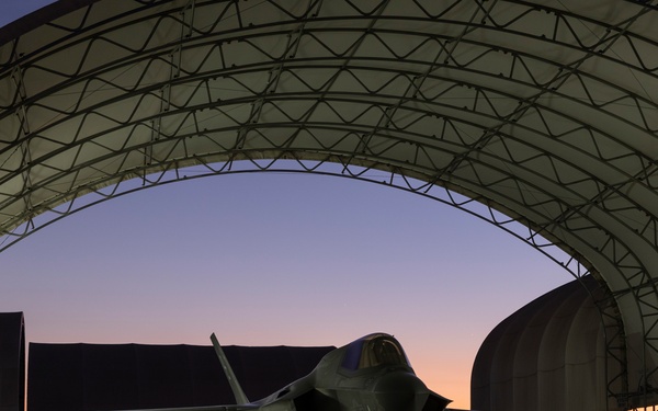 VMFA 122 Marines conduct flight operations during RUT