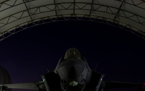 VMFA 122 Marines conduct flight operations during RUT