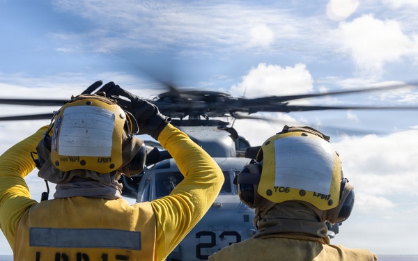 USS San Antonio (LPD 17) provides humanitarian relief to Jamaica