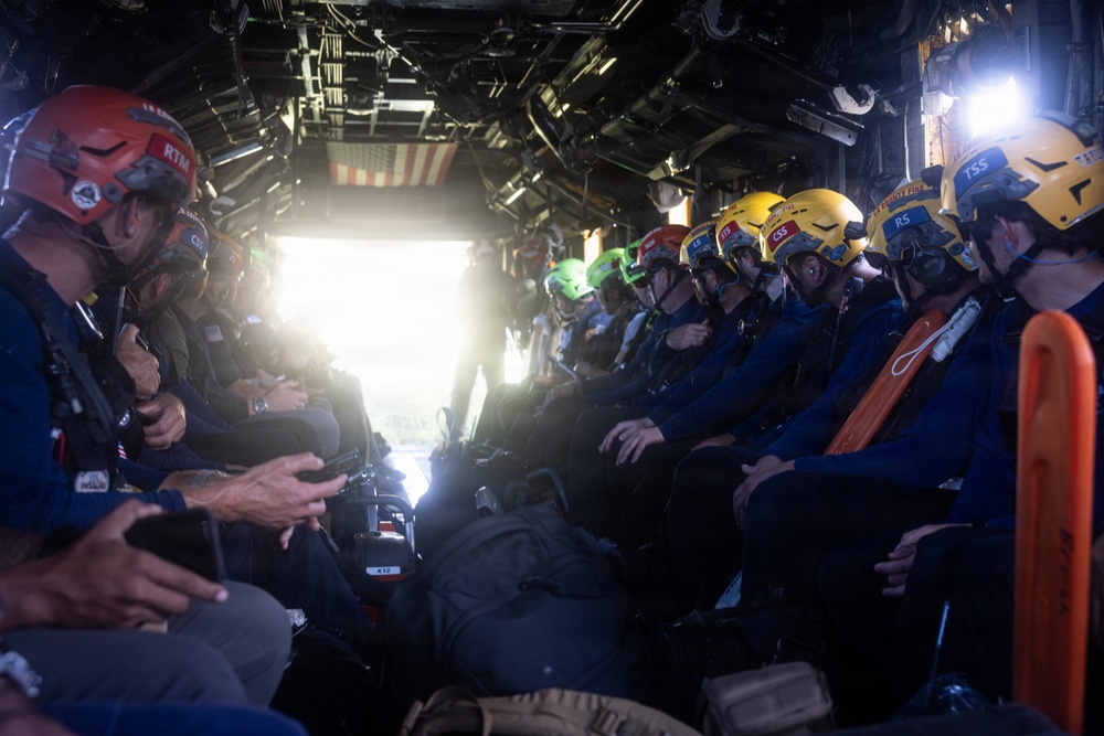 22nd MEU(SOC) | CLB 26 Arrives in Jamaica in Support of JTF Bravo