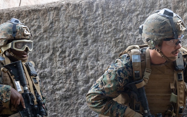 MACS-4 Conducts Squad Patrols at MCTAB