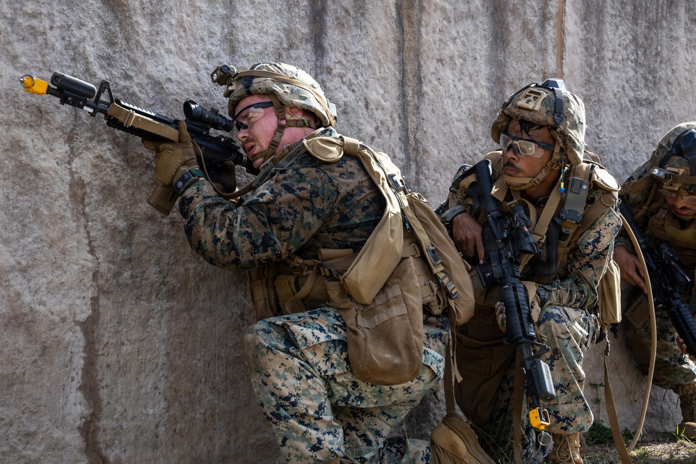 MACS-4 Conducts Squad Patrols at MCTAB