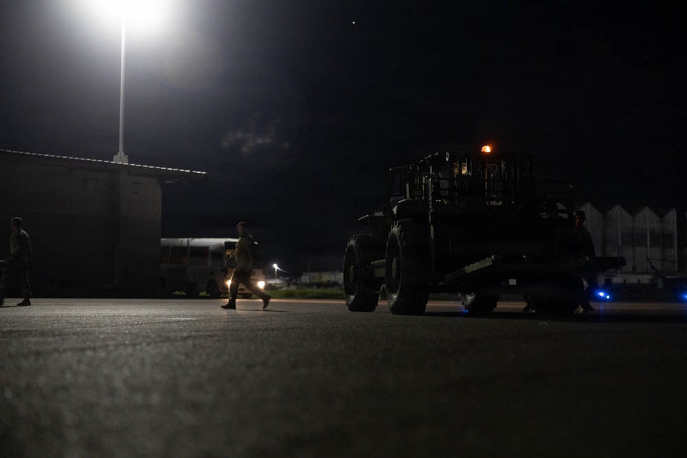 22nd MEU(SOC) | Joint Task Force – KC130J Delivers Supplies in Jamaica