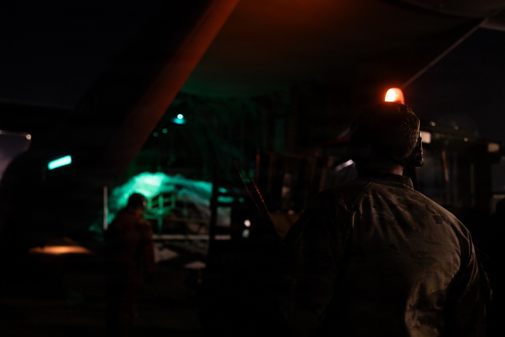 22nd MEU(SOC) | Joint Task Force – KC130J Delivers Supplies in Jamaica