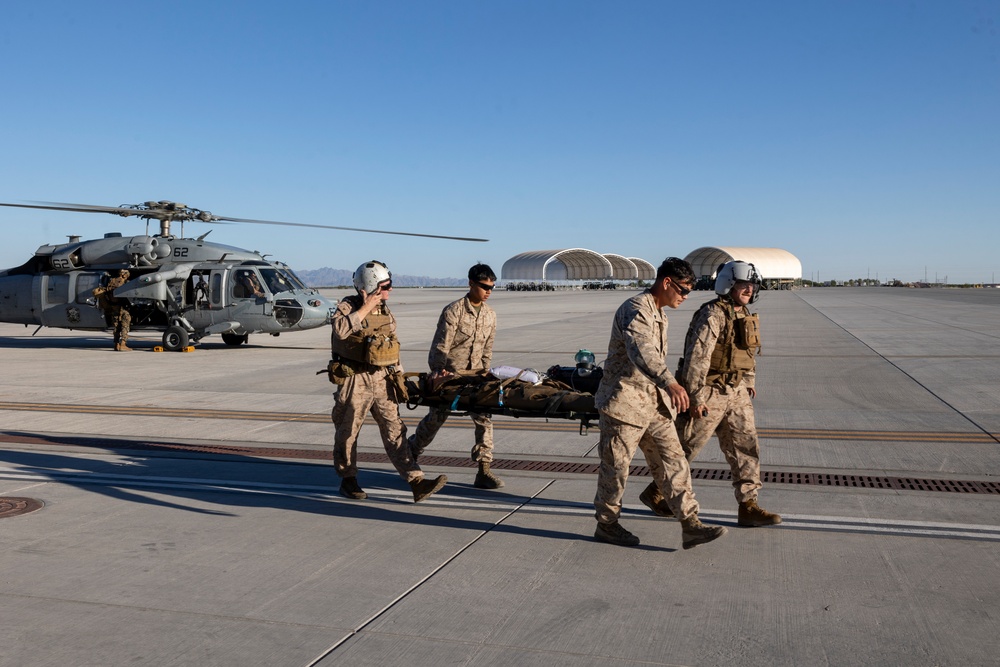 11th MEU Sailors aid a simulated casualty during RUT