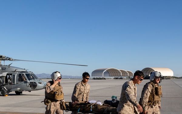 11th MEU Sailors aid a simulated casualty during RUT